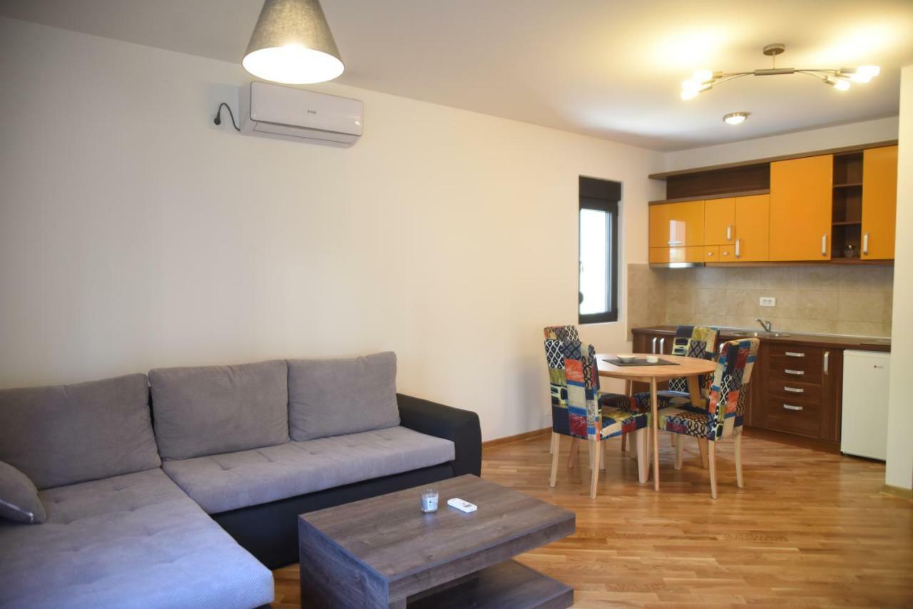 Apartmani Sunny Side Vrnjačka Banja Exteriör bild